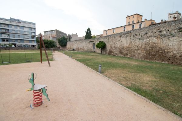 muralla-03F9051EB1-75A3-334E-F627-2C6600D664A9.jpg